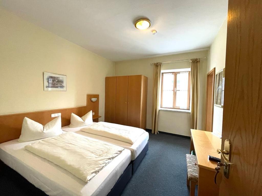 Gasthof Herzogstand Benediktbeuern Bagian luar foto