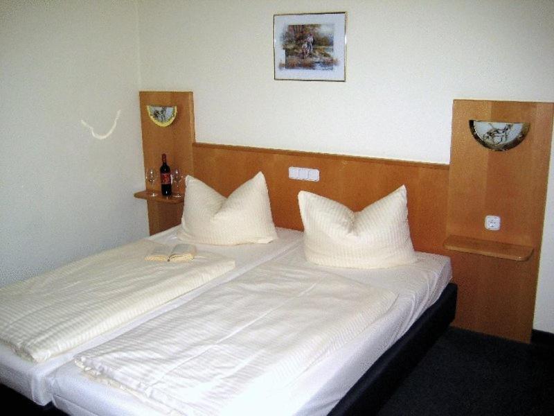 Gasthof Herzogstand Benediktbeuern Ruang foto